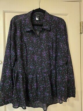 torrid Size 1 Black Button-Down Blouse with Purple and Teal Dot Print